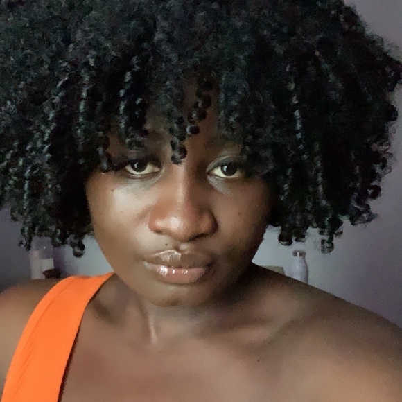 Meet your Posher, Praise - Picture 1 of 1